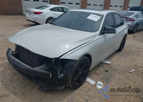 2012 BMW 328I из США, поврежденный, VIN WBA3A5G56CNP15801